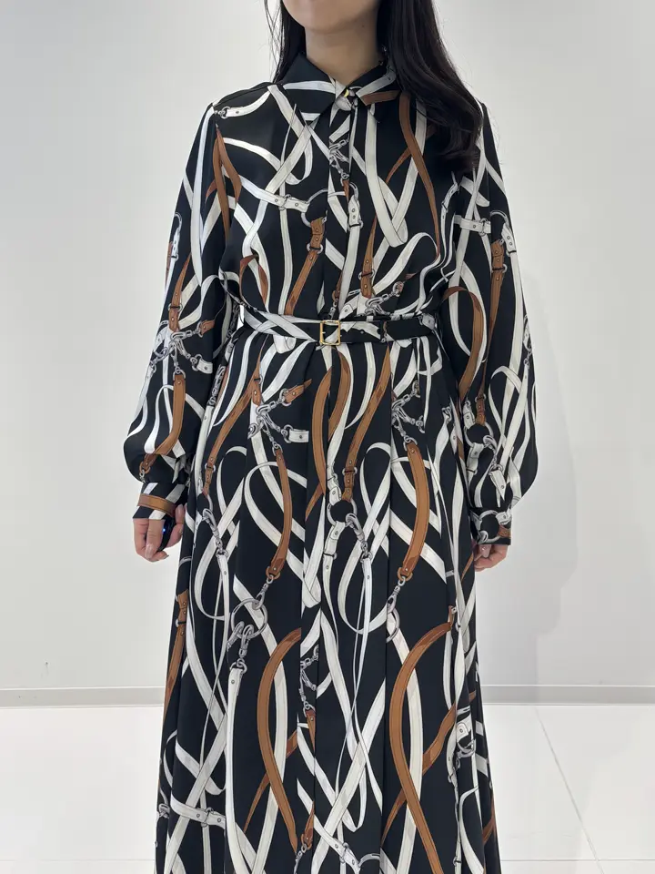 GRACE CONTINENTAL HIGASHIGAWA.R コーディネート画像