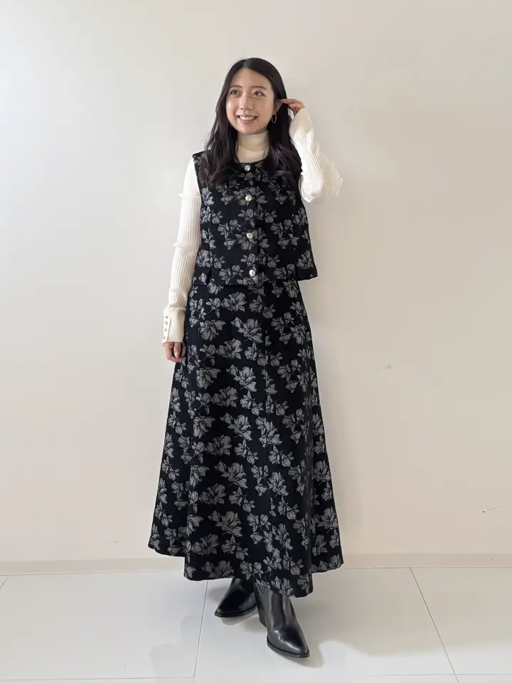 GRACE CONTINENTAL HIGASHIGAWA.R コーディネート画像