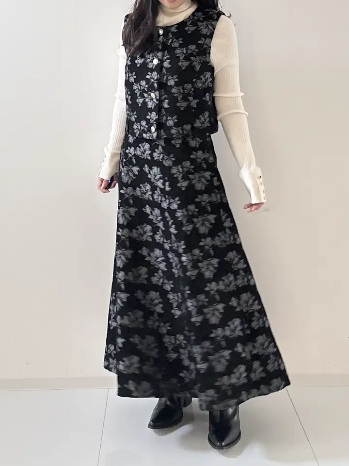 GRACE CONTINENTAL HIGASHIGAWA.R コーディネート画像