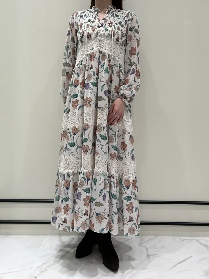 GRACE CONTINENTAL Taura コーディネート画像