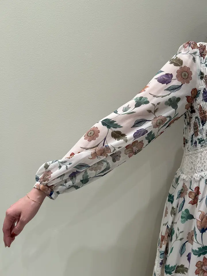 GRACE CONTINENTAL Taura コーディネート画像