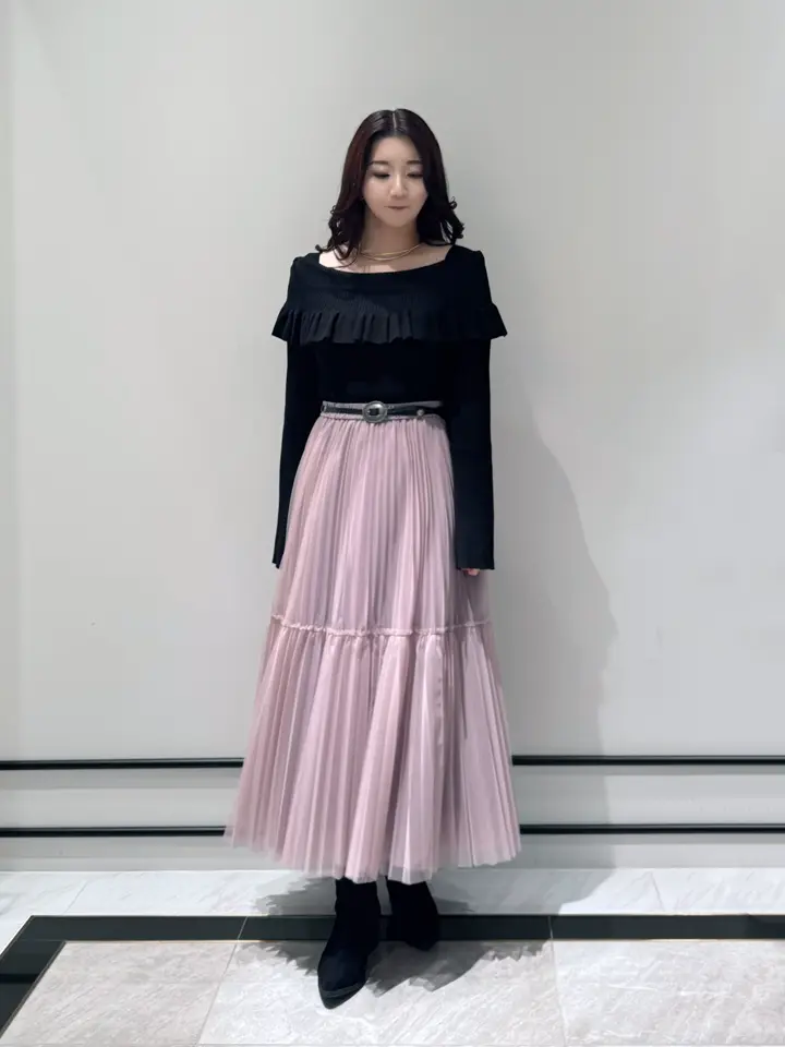 GRACE CONTINENTAL MOMOKO コーディネート画像