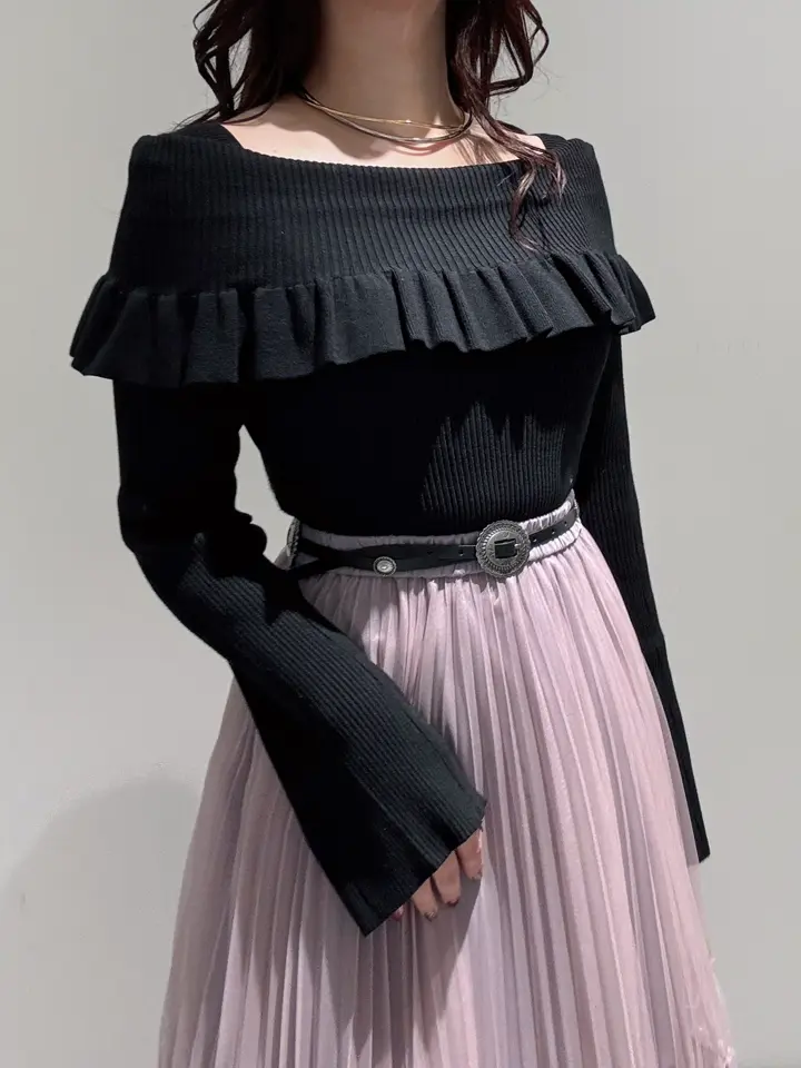 GRACE CONTINENTAL MOMOKO コーディネート画像