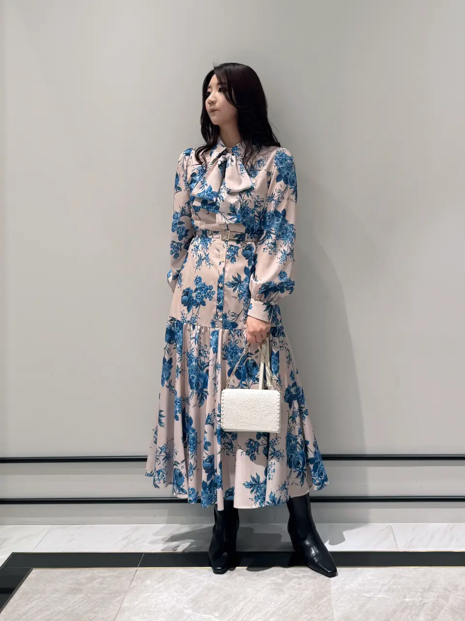 GRACE CONTINENTAL MOMOKO コーディネート画像