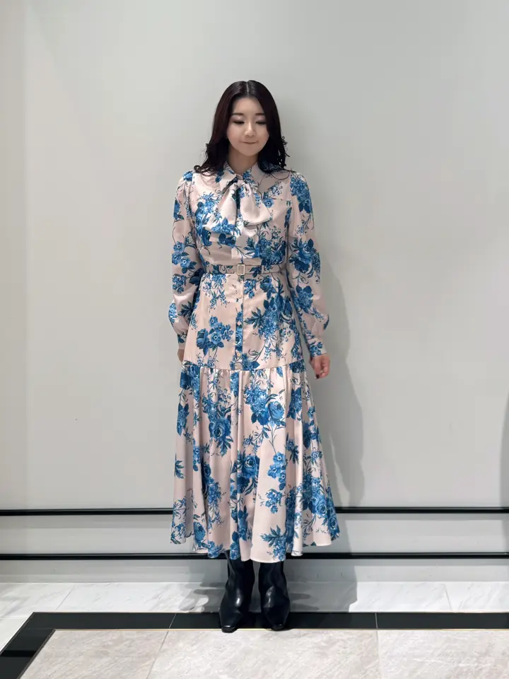 GRACE CONTINENTAL MOMOKO コーディネート画像