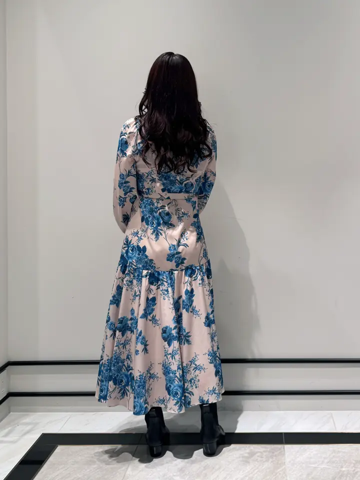 GRACE CONTINENTAL MOMOKO コーディネート画像