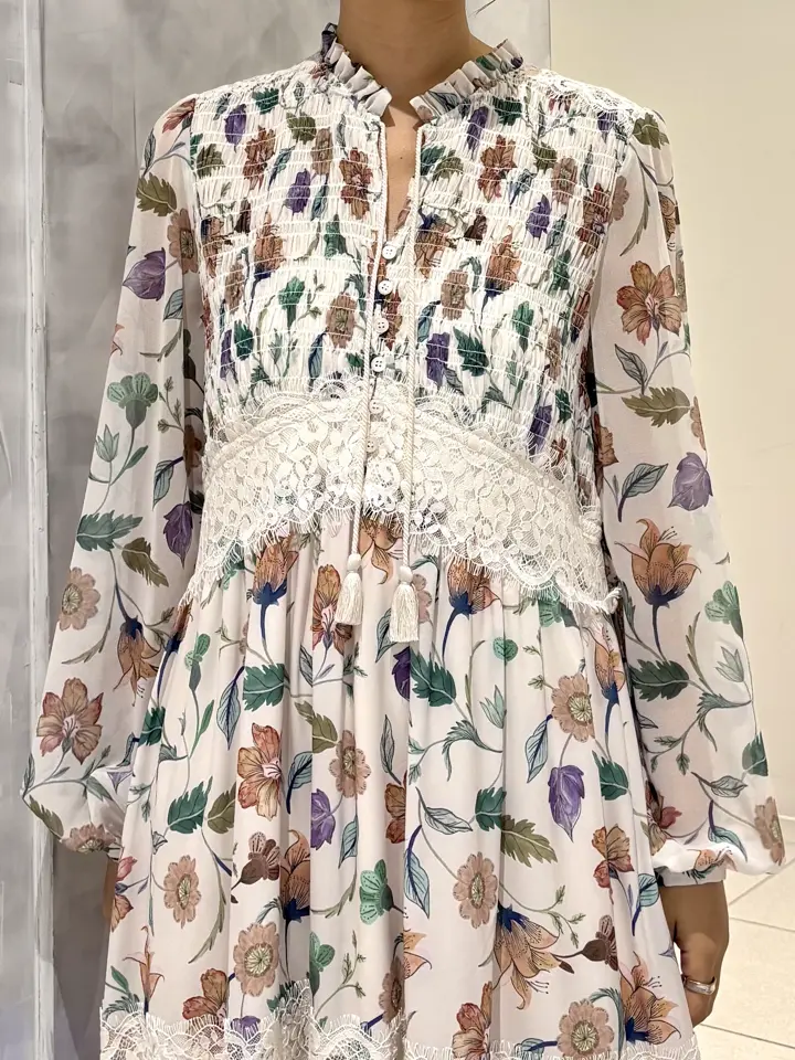 GRACE CONTINENTAL 岩永 春佳 コーディネート画像