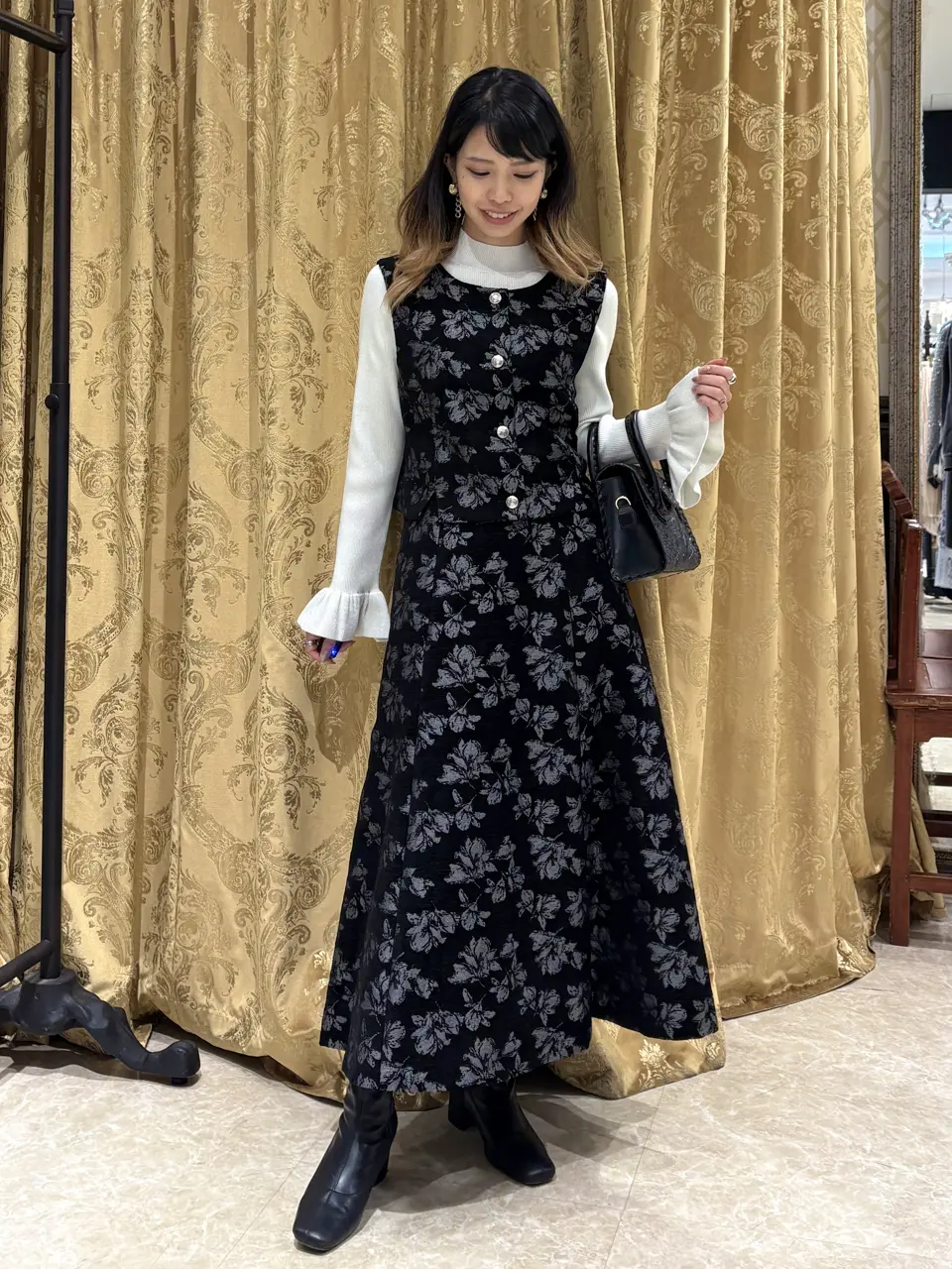 GRACE CONTINENTAL FUKUSHIMA YURIE コーディネート画像