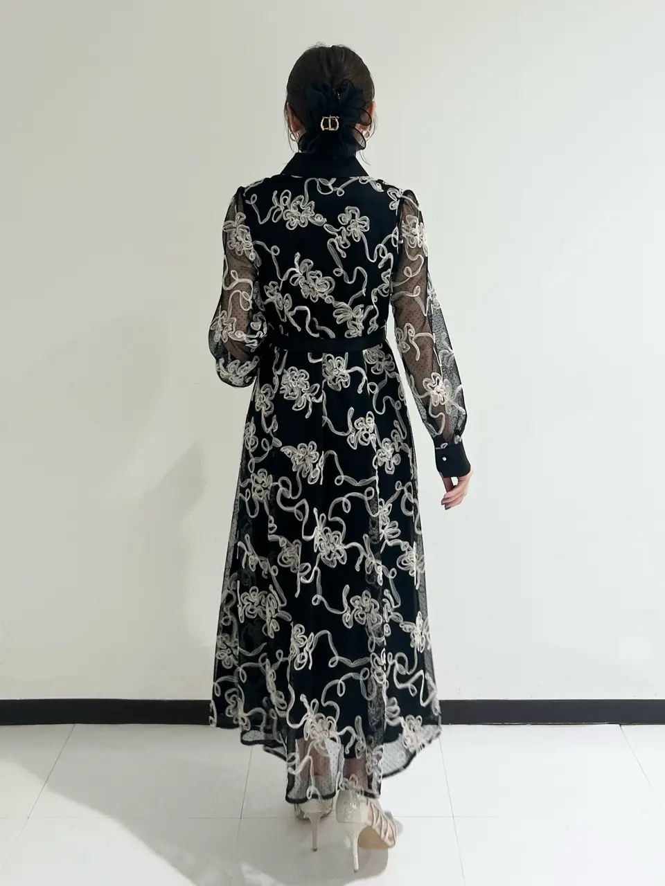 GRACE CONTINENTAL 狩野　珠季 コーディネート画像