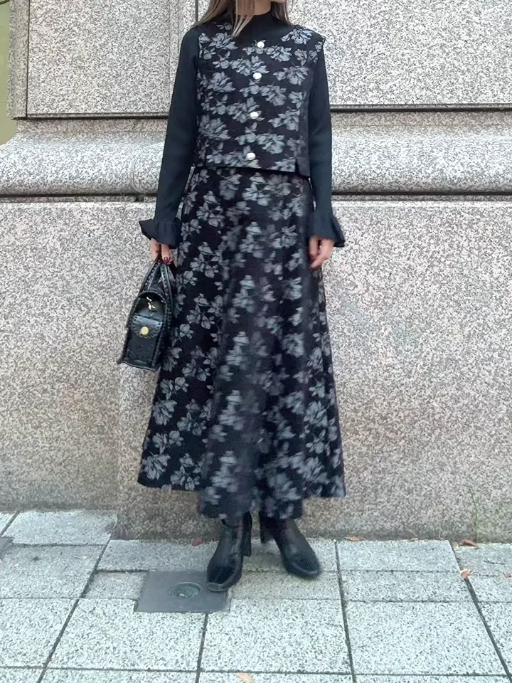 GRACE CONTINENTAL yukimi yonee コーディネート画像