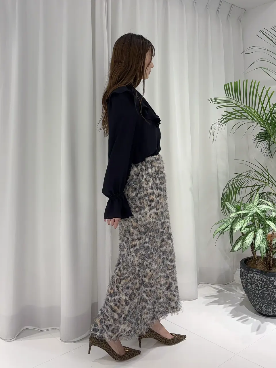 GRACE CONTINENTAL Hikaru Okada コーディネート画像