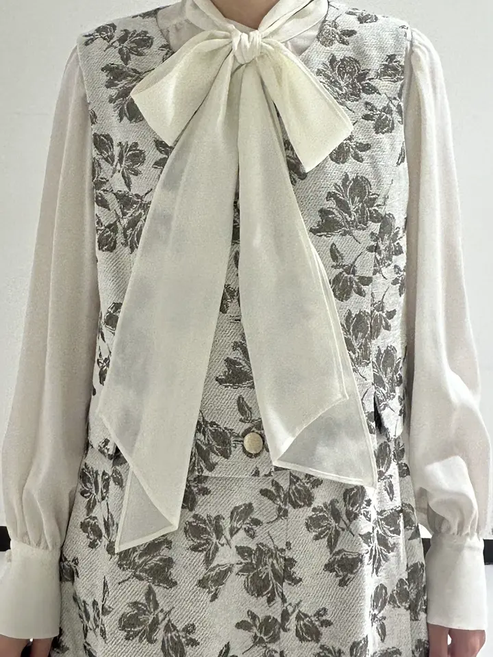 GRACE CONTINENTAL 狩野　珠季 コーディネート画像