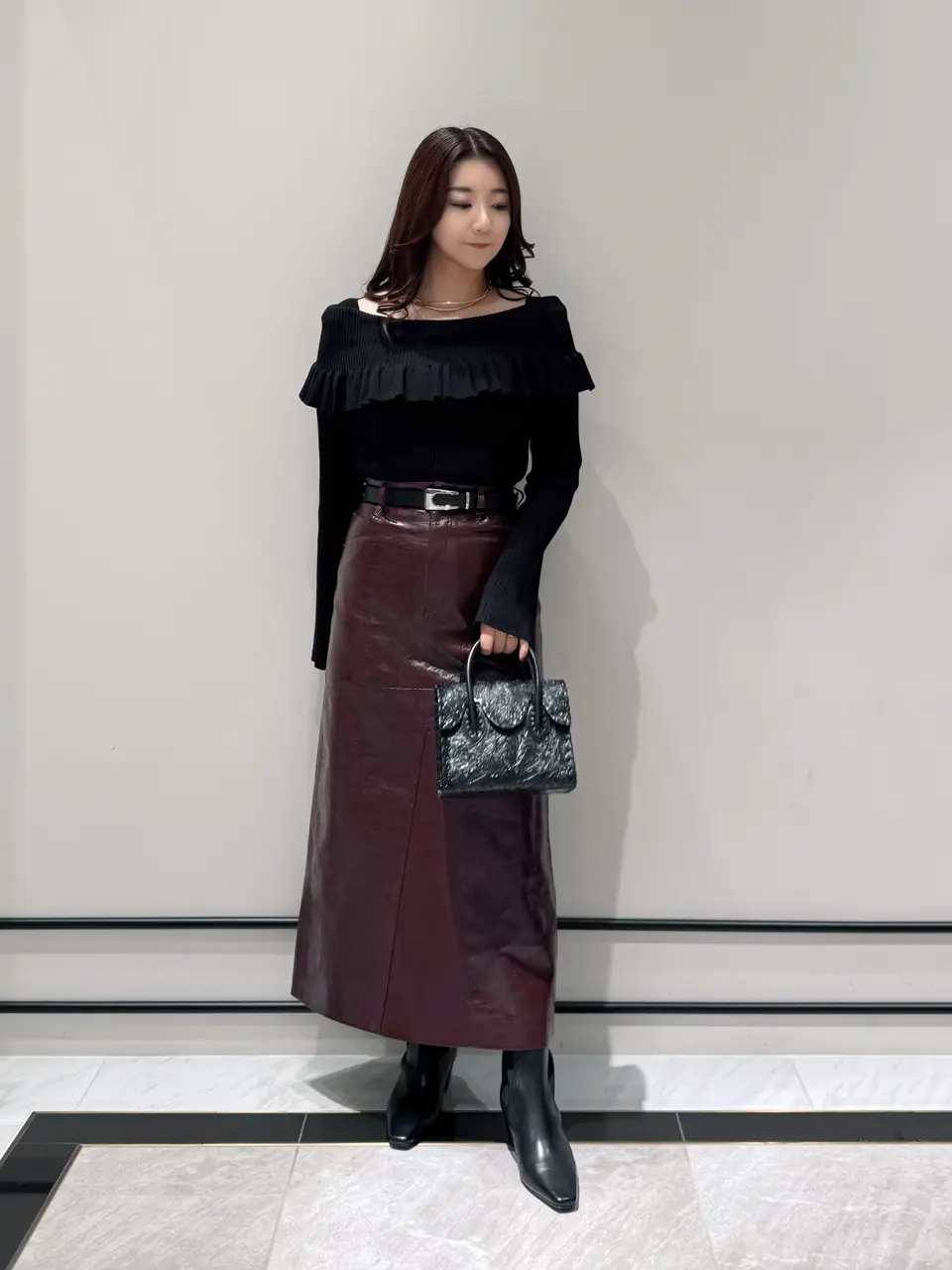  MOMOKO コーディネート画像