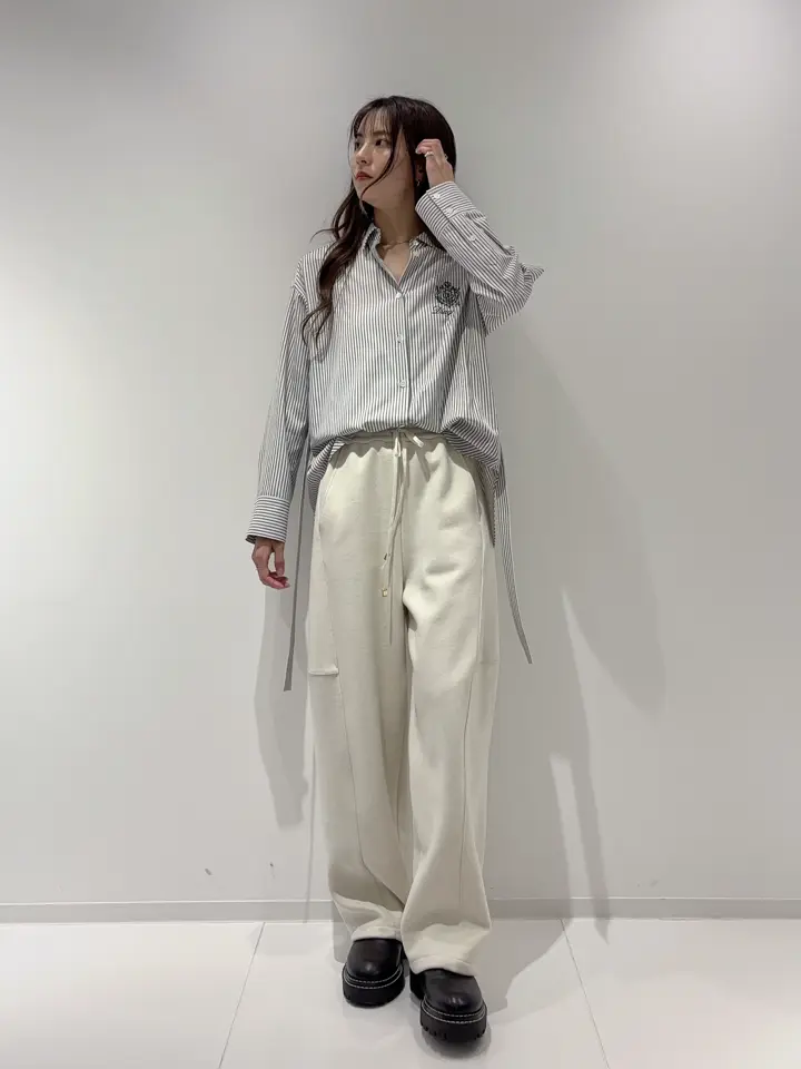 GRACE CONTINENTAL Hikaru Okada コーディネート画像