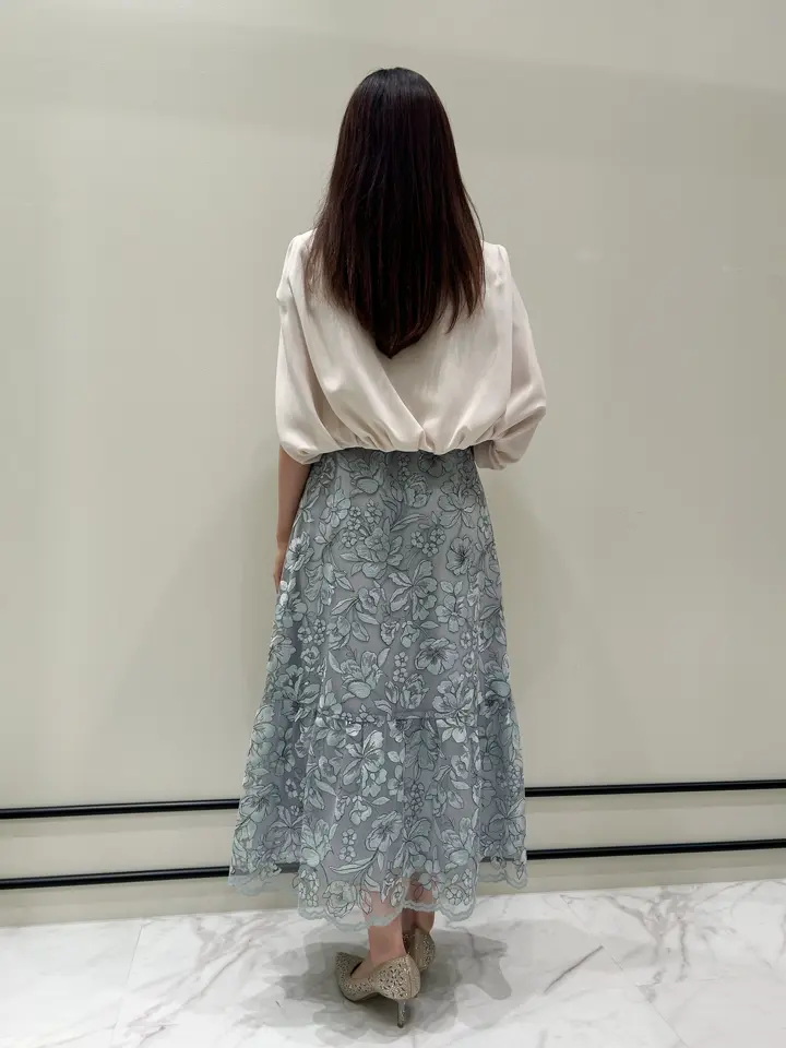 GRACE CONTINENTAL 若園　ひかり コーディネート画像