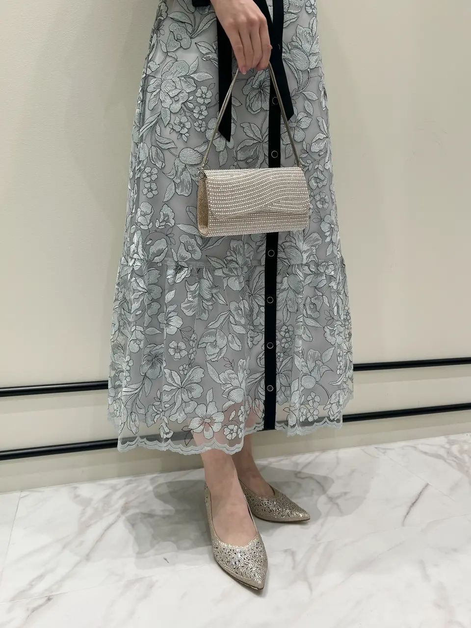 GRACE CONTINENTAL 若園　ひかり コーディネート画像