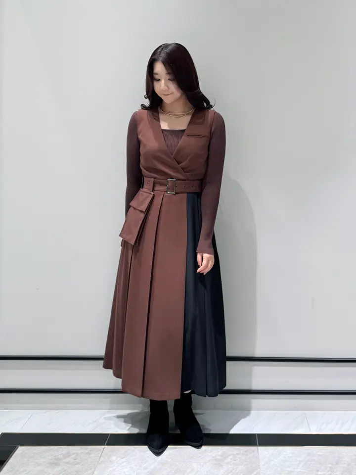 GRACE CONTINENTAL MOMOKO コーディネート画像