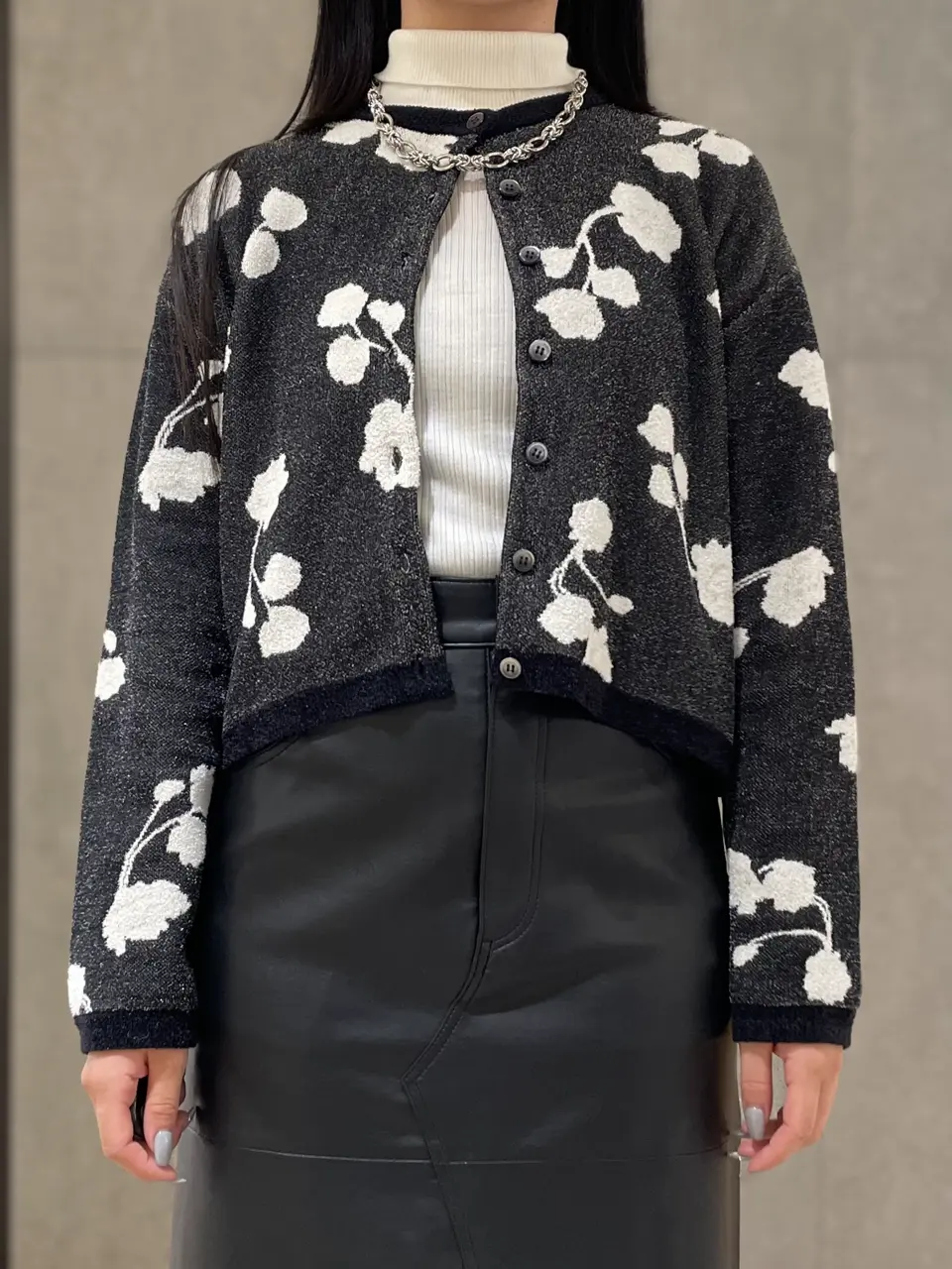 GRACE CONTINENTAL 清水　杏梨 コーディネート画像