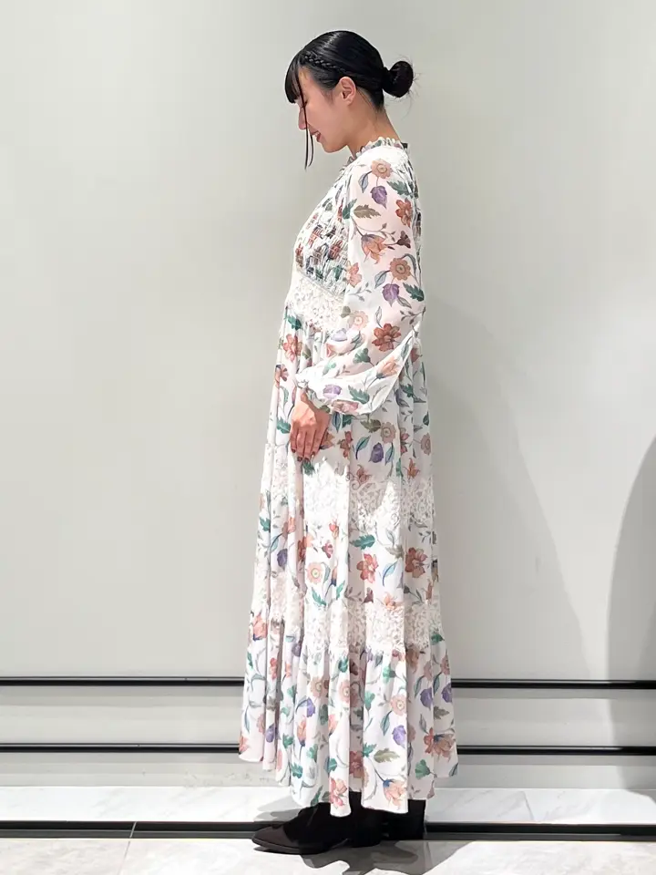 GRACE CONTINENTAL CHISAKO.S コーディネート画像