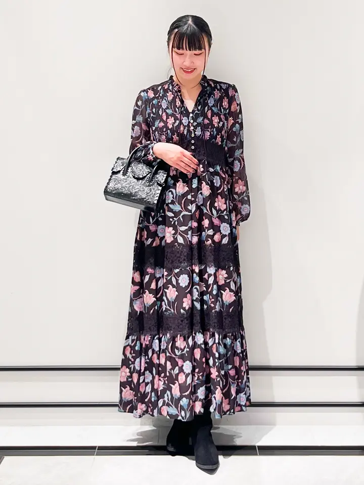 GRACE CONTINENTAL CHISAKO.S コーディネート画像