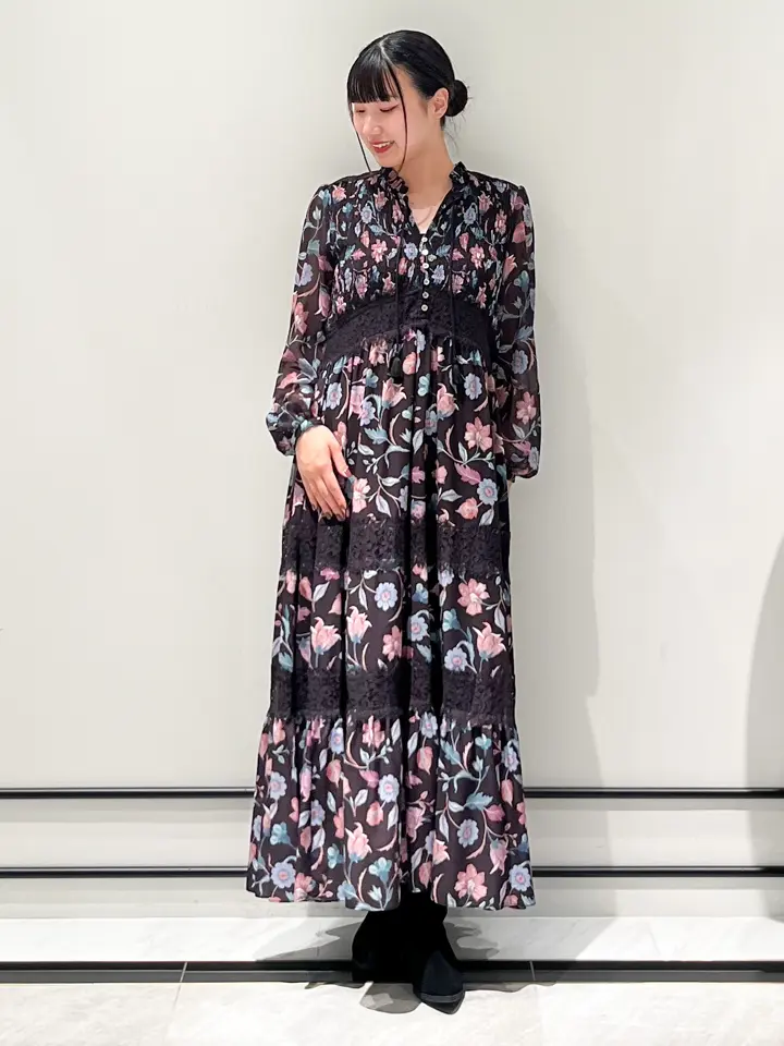 GRACE CONTINENTAL CHISAKO.S コーディネート画像