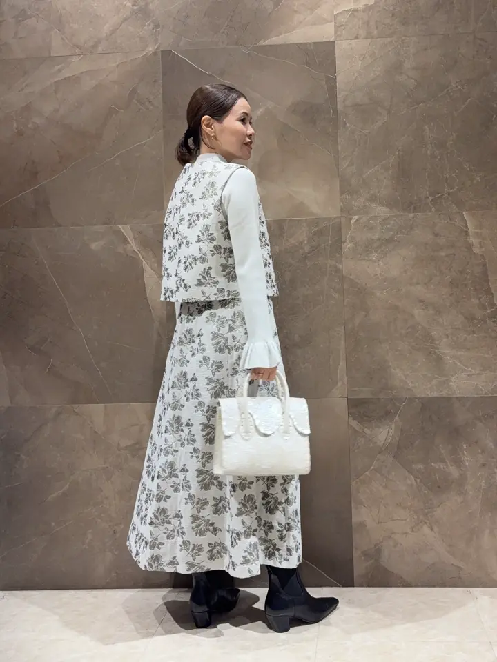 GRACE CONTINENTAL 穐山　香織 コーディネート画像