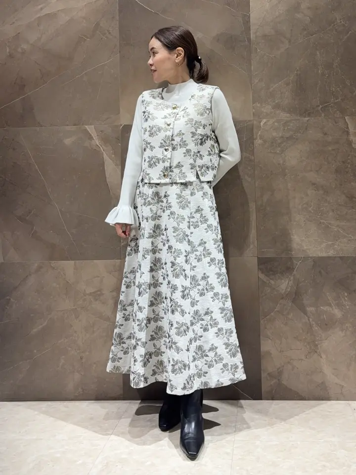 GRACE CONTINENTAL 穐山　香織 コーディネート画像