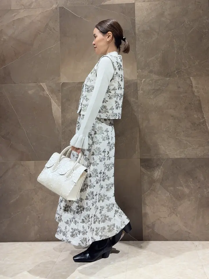 GRACE CONTINENTAL 穐山　香織 コーディネート画像