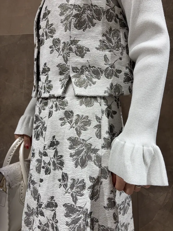 GRACE CONTINENTAL 穐山　香織 コーディネート画像