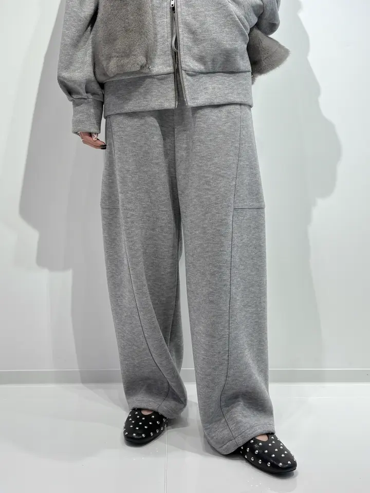 GRACE CONTINENTAL Yuuki NOZAWA コーディネート画像