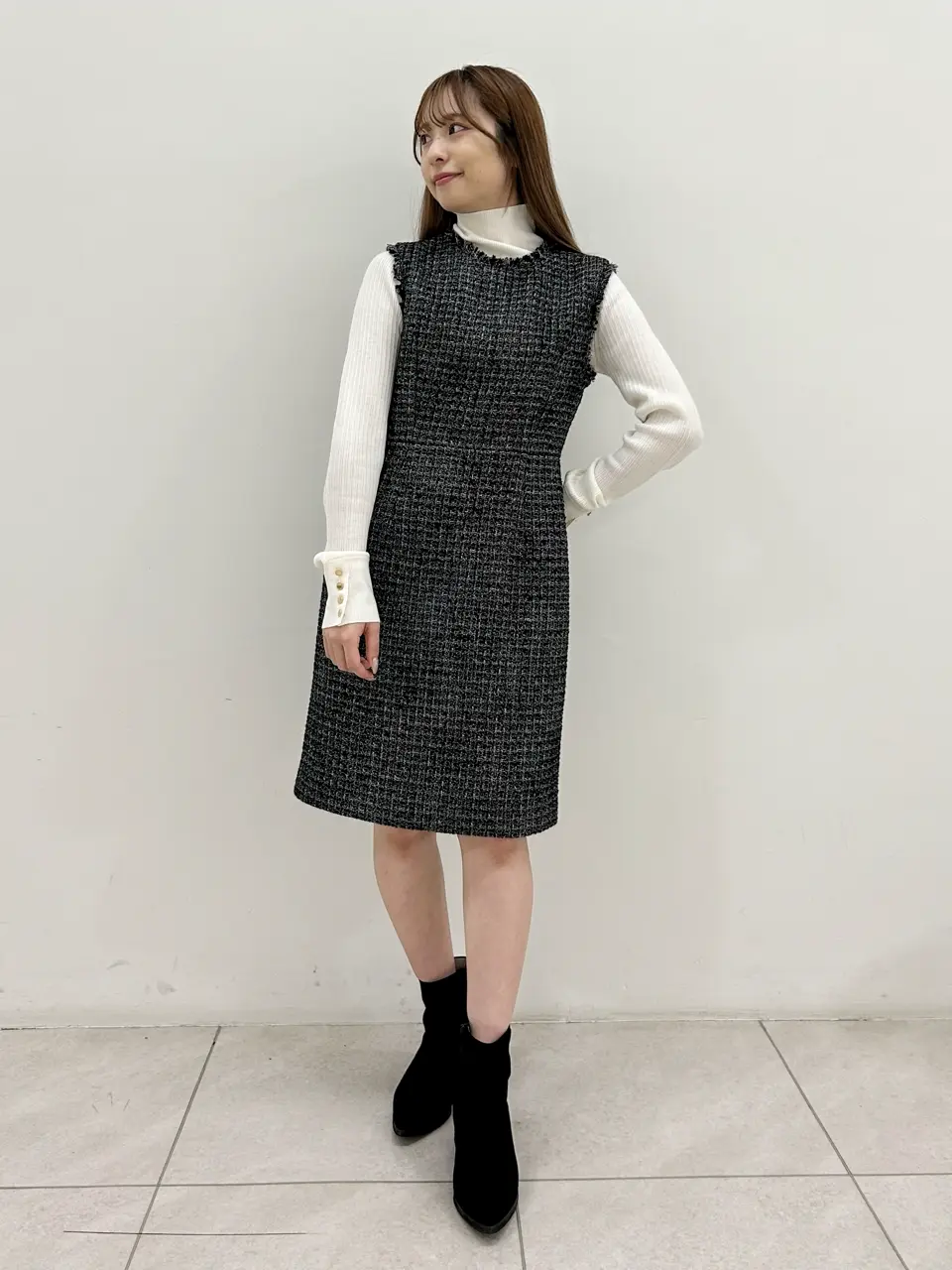 GRACE CONTINENTAL Miu Akamatsu コーディネート画像