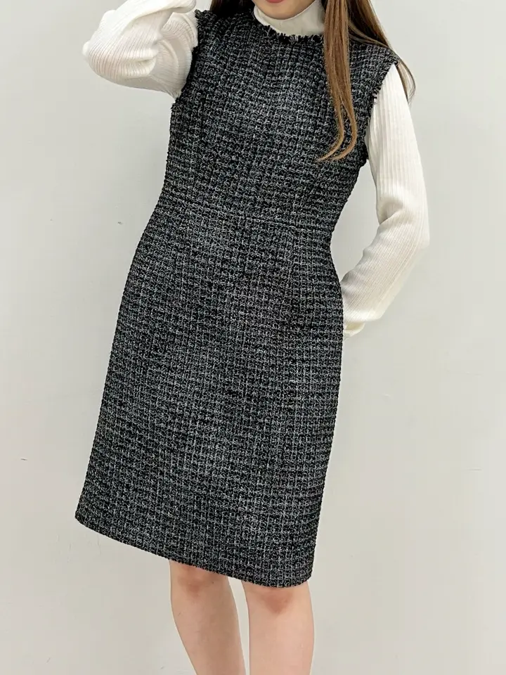 GRACE CONTINENTAL Miu Akamatsu コーディネート画像