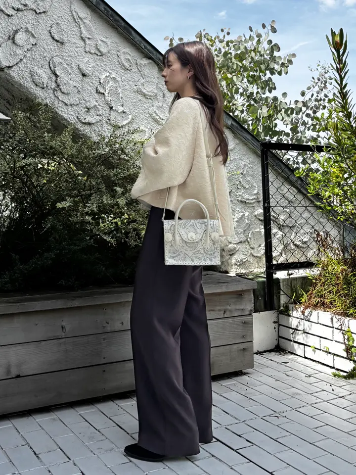 GRACE CONTINENTAL Hikaru Okada コーディネート画像