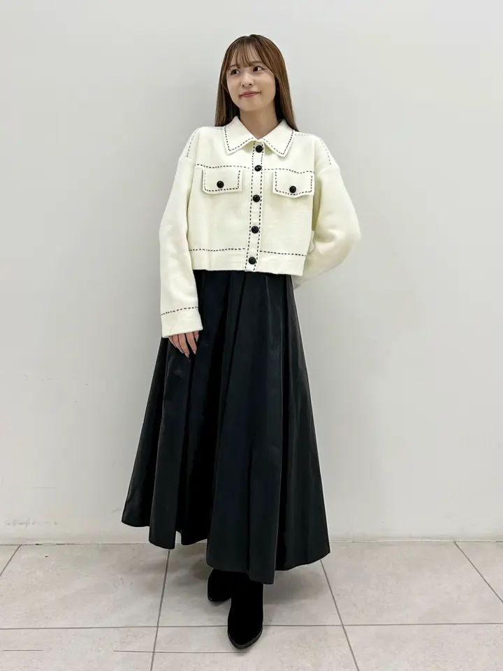 GRACE CONTINENTAL Miu Akamatsu コーディネート画像