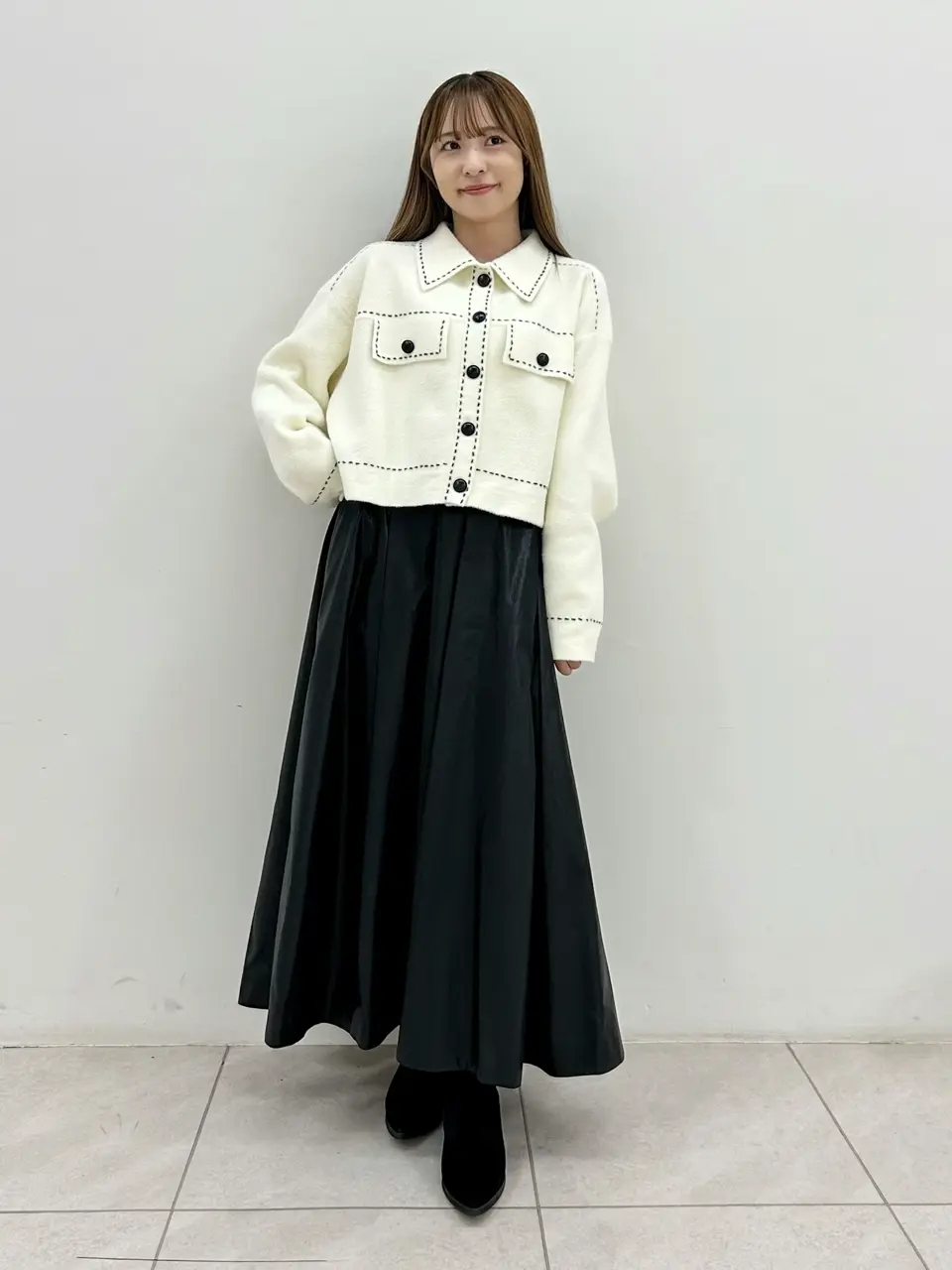 GRACE CONTINENTAL Miu Akamatsu コーディネート画像