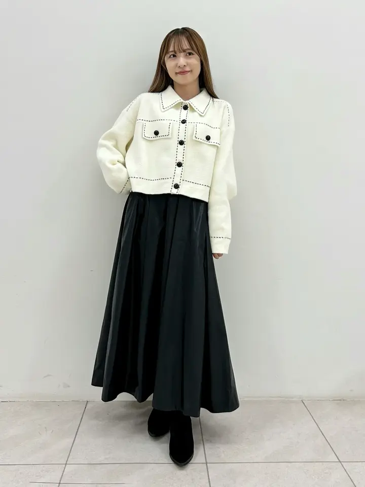 GRACE CONTINENTAL Miu Akamatsu コーディネート画像