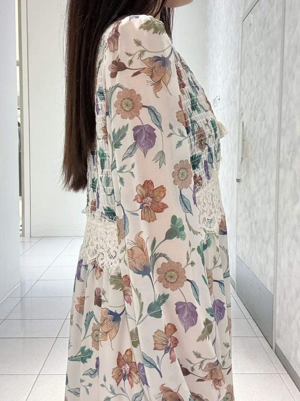 GRACE CONTINENTAL 王　宇キン コーディネート画像