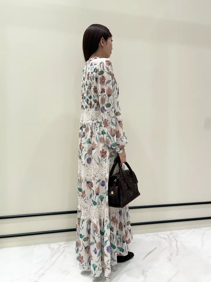 GRACE CONTINENTAL 若園　ひかり コーディネート画像