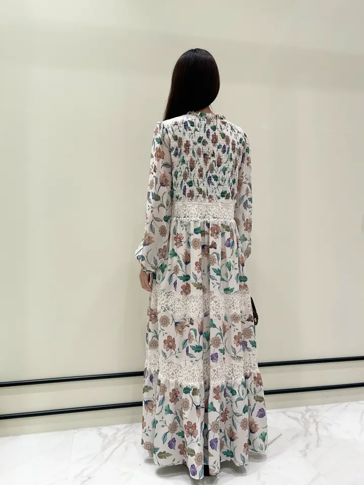 GRACE CONTINENTAL 若園　ひかり コーディネート画像