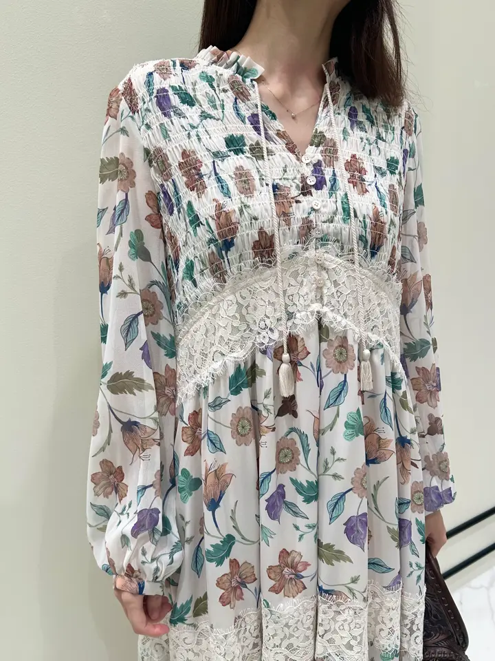 GRACE CONTINENTAL 若園　ひかり コーディネート画像