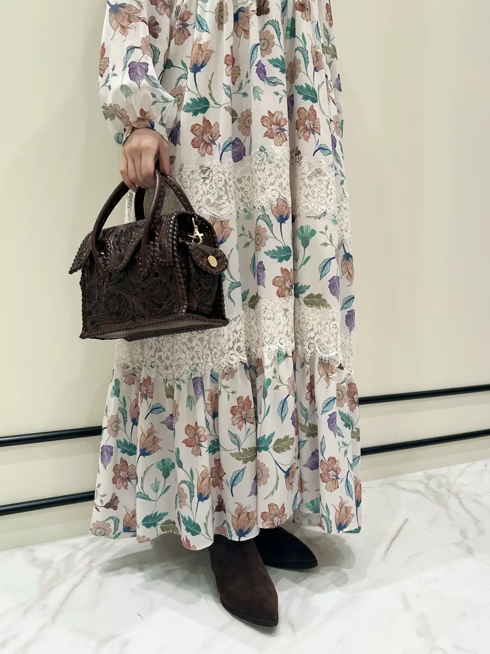 GRACE CONTINENTAL 若園　ひかり コーディネート画像