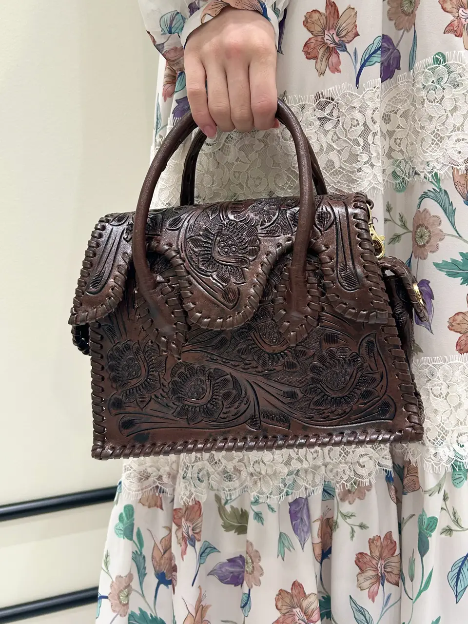 GRACE CONTINENTAL 若園　ひかり コーディネート画像