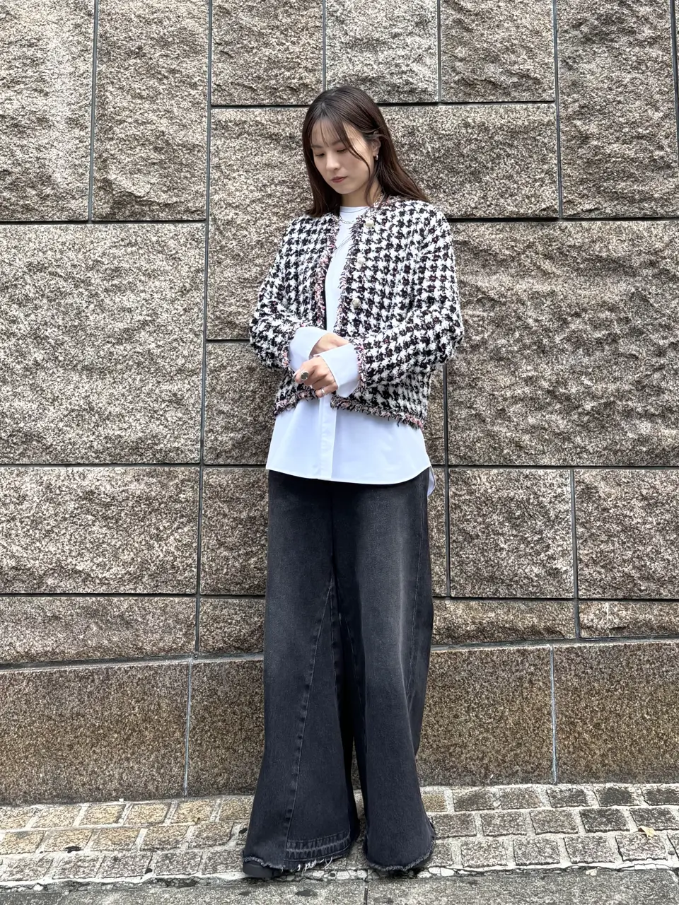 GRACE CONTINENTAL Hikaru Okada コーディネート画像