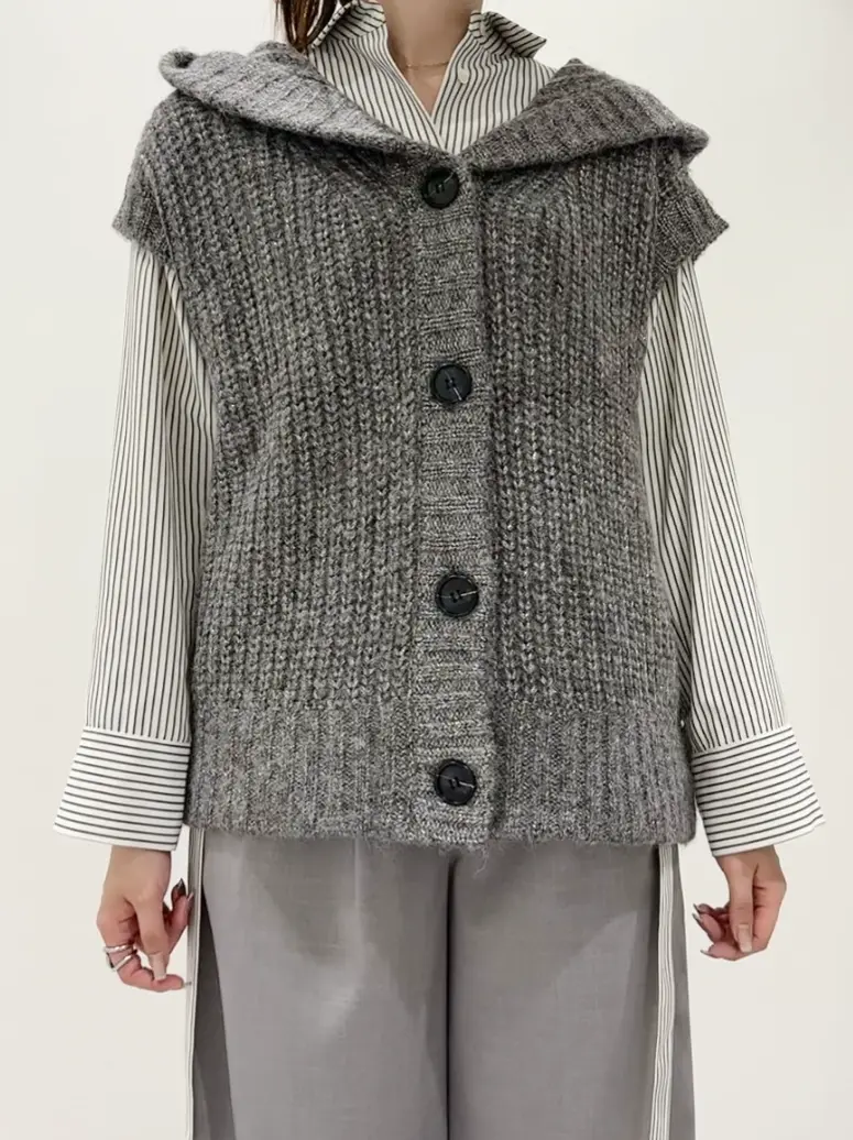 GRACE CONTINENTAL 遠藤　みずき コーディネート画像