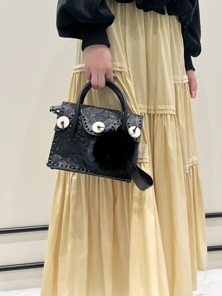 GRACE CONTINENTAL Hotei コーディネート画像