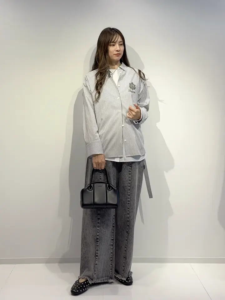 GRACE CONTINENTAL Hikaru Okada コーディネート画像