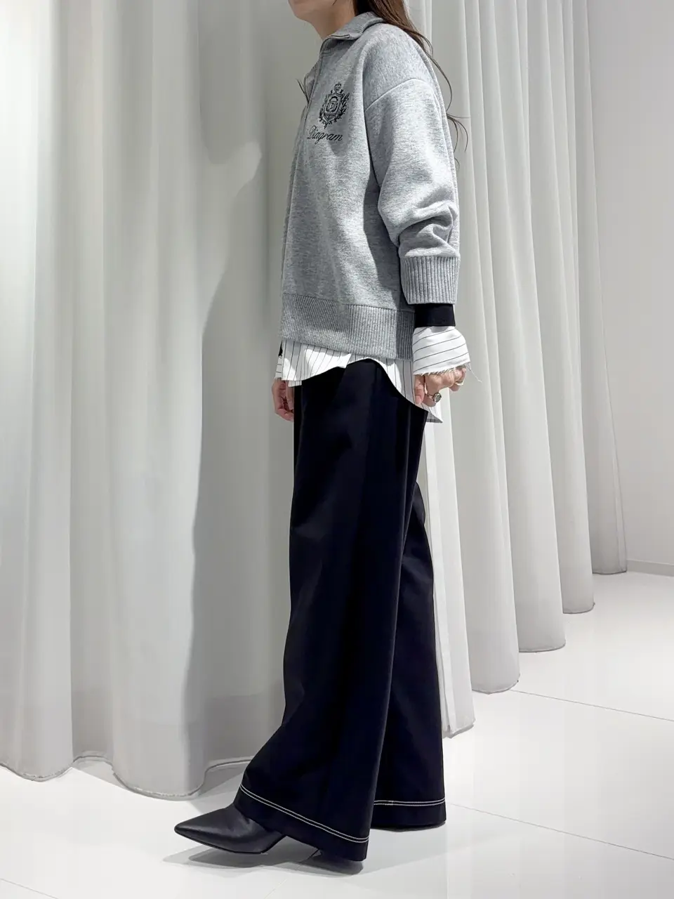 GRACE CONTINENTAL Hikaru Okada コーディネート画像