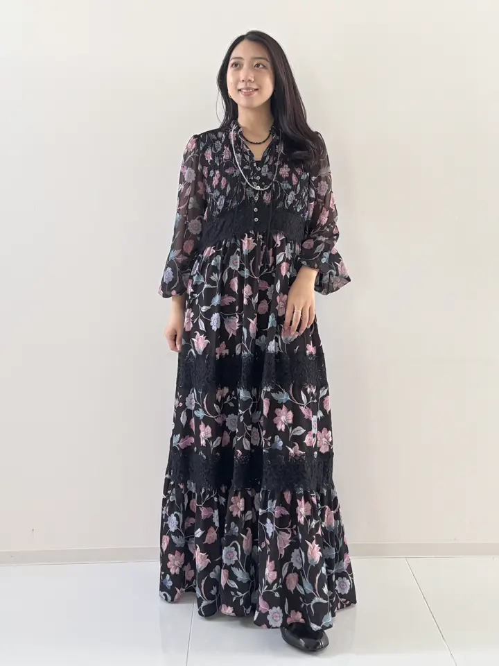 GRACE CONTINENTAL HIGASHIGAWA.R コーディネート画像