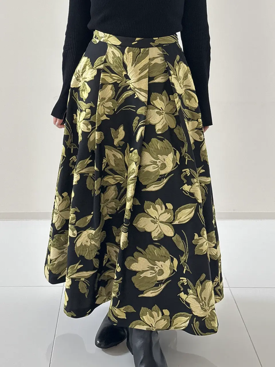 GRACE CONTINENTAL HIGASHIGAWA.R コーディネート画像