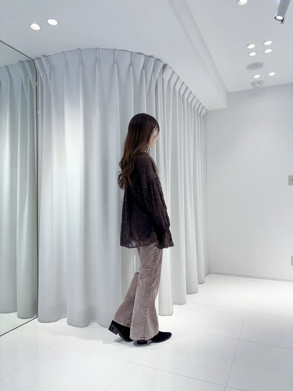 GRACE CONTINENTAL Hikaru Okada コーディネート画像